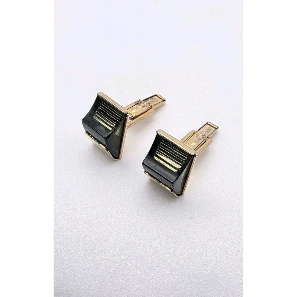Vtg‎ Sara Coventry Cufflinks Green Lucite Gold Tone Transluscent Inner Stairs